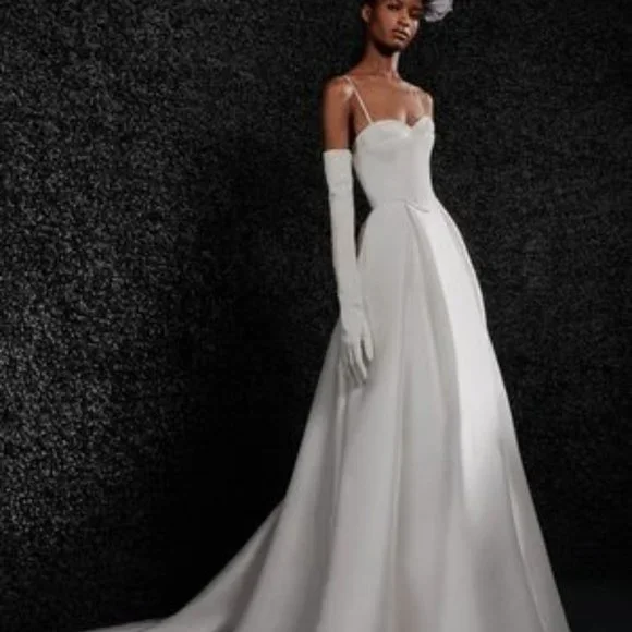 chinese dress ladies Vera Wang: Niels – Camellia Wedding Gown | Bridal Store main image 0